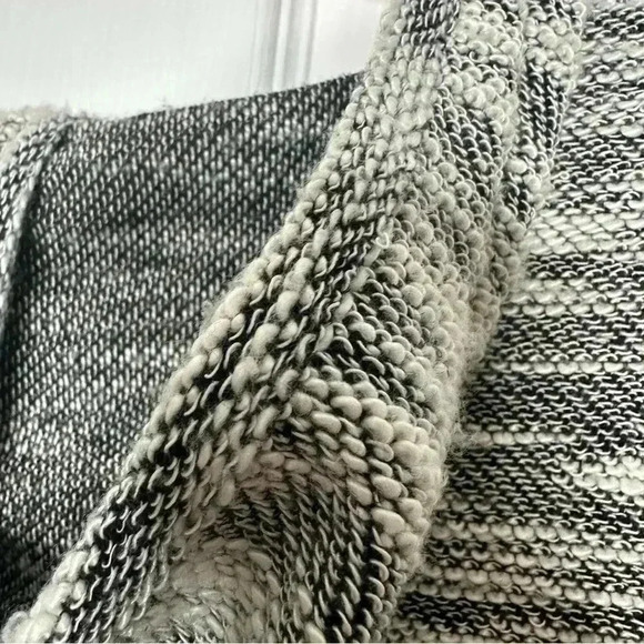 Paper Crane Cardigan Sweater Heathered Grey & White Size Small - Picture 16 of 16